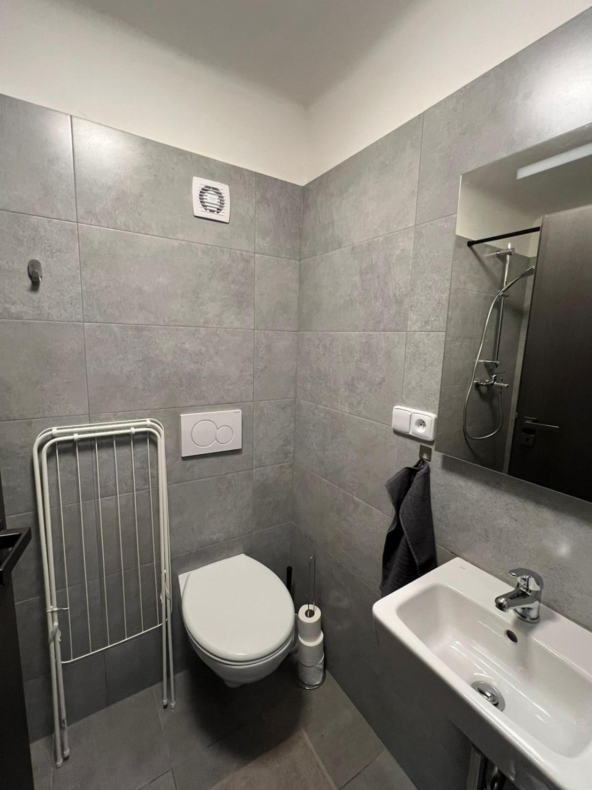 City Center Apartments - Moderna Brno Rimske Namesti V Zewnętrze zdjęcie